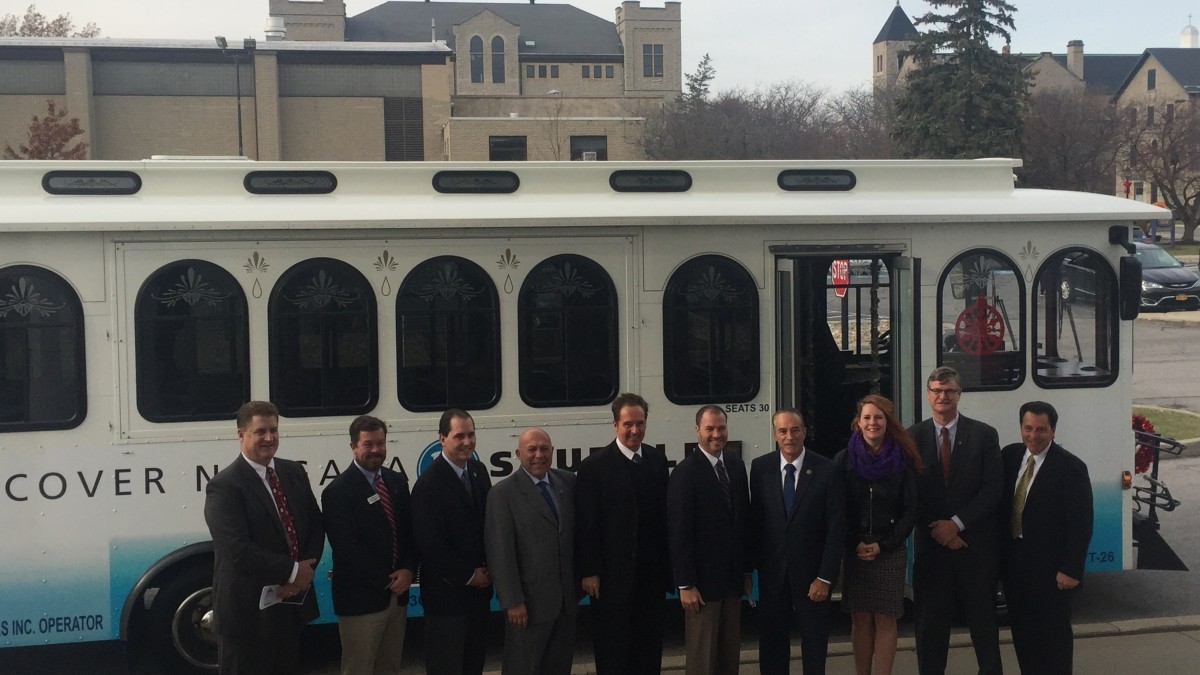 OPINION: Study Claims $35 Million Impact from ‘Discover Niagara’ Shuttle While Tourists Exit Downtown Niagara Falls on “Free” Buses