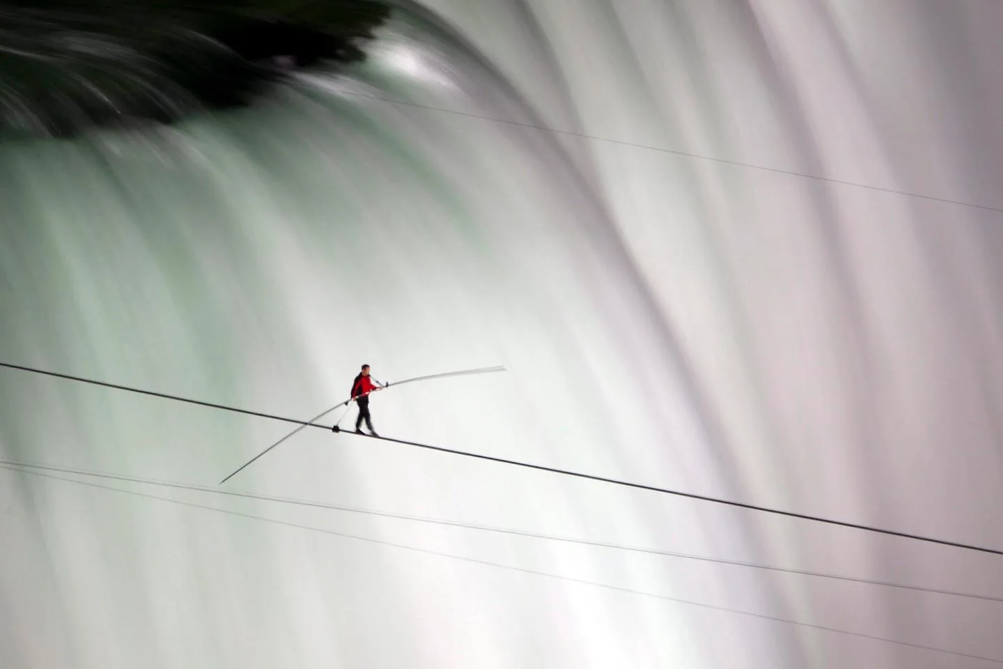 Niagara Falls Needs to Find a Better Path To Truly Become a Wonder City