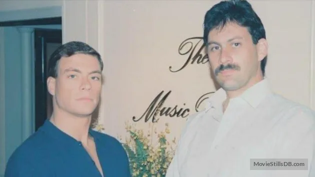 Frank Dux Speaks to the Reporter on Self Defense, 2nd Amendment, Niagara Falls