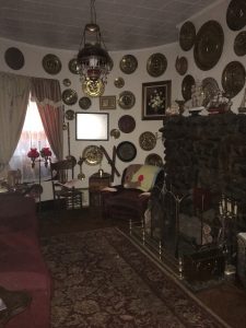 Possibly the most historic property in Niagara Falls, the historic Echo Club had so many famous men and women visitors that when you visit you will feel immersed in the ambience of greatness