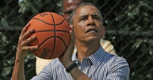 obama-hoop-getty_2524681a