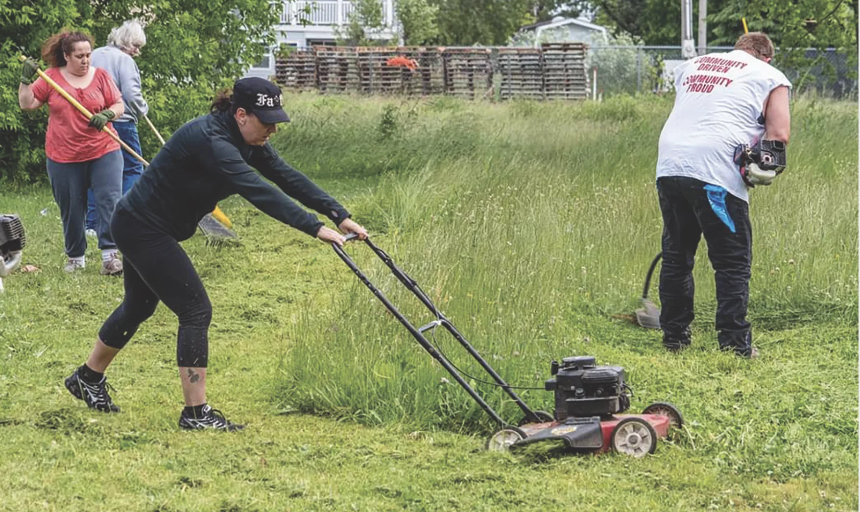 TOMPKINS: Weed Whacking Mob Hits Niagara Falls