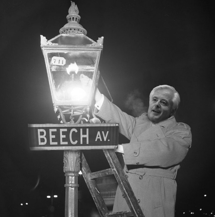 Mayor Restaino: Gaslight King of Niagara Falls