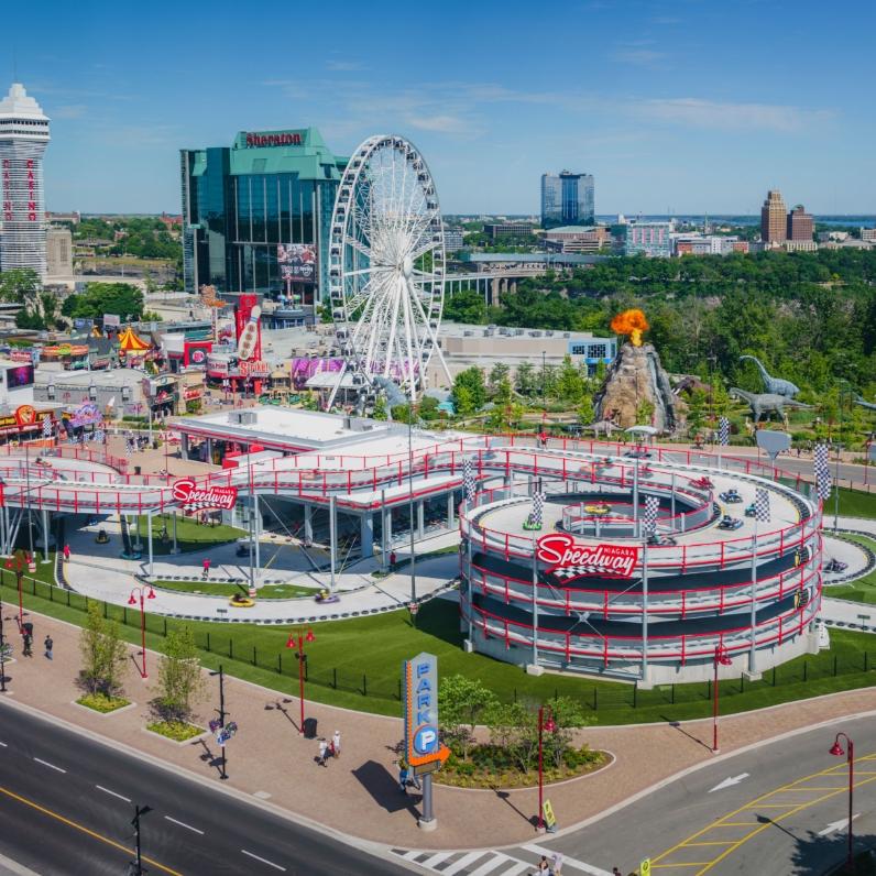 Two Cities Next to Natural Wonder; One is Thriving, the Other is Not