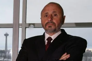 Frank Parlato at the One Niagara building.