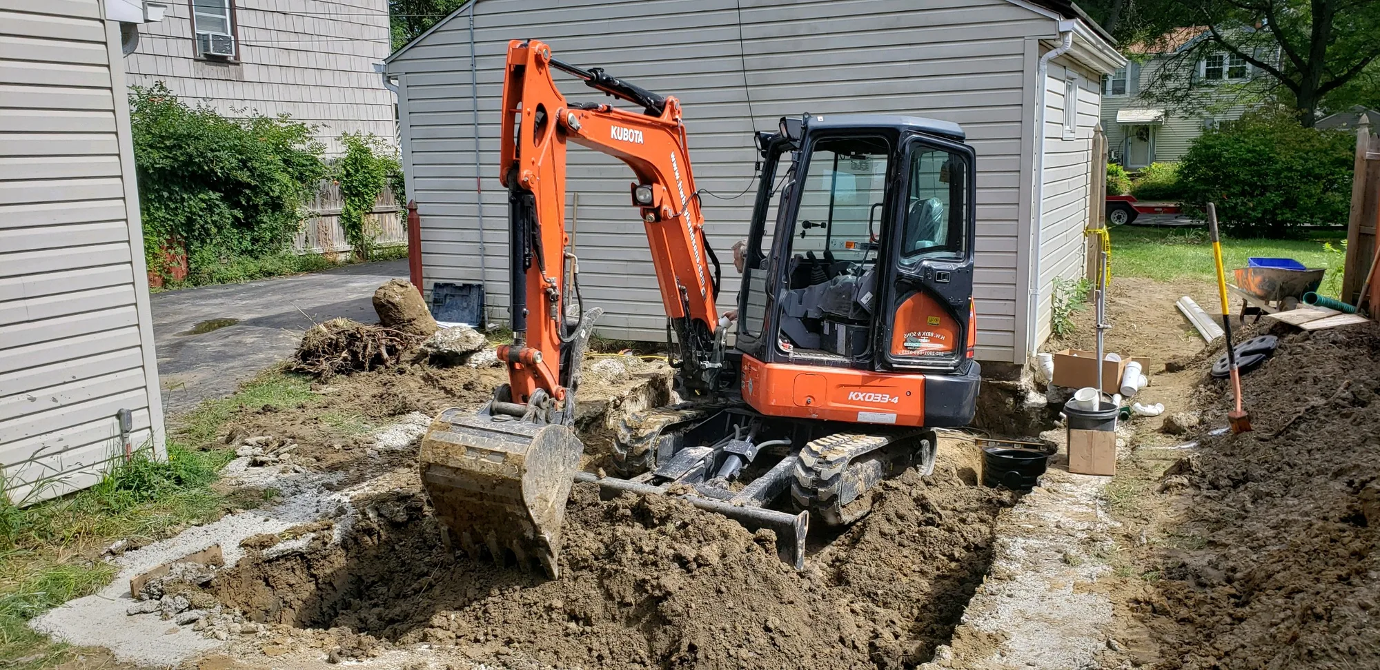 Niagara Falls Community Coming Together to Help Veteran House Renovation