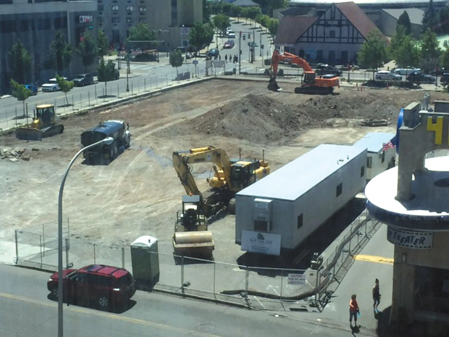 No Sign Yet of Major Groundbreaking Ceremony for Hamister Hotel
