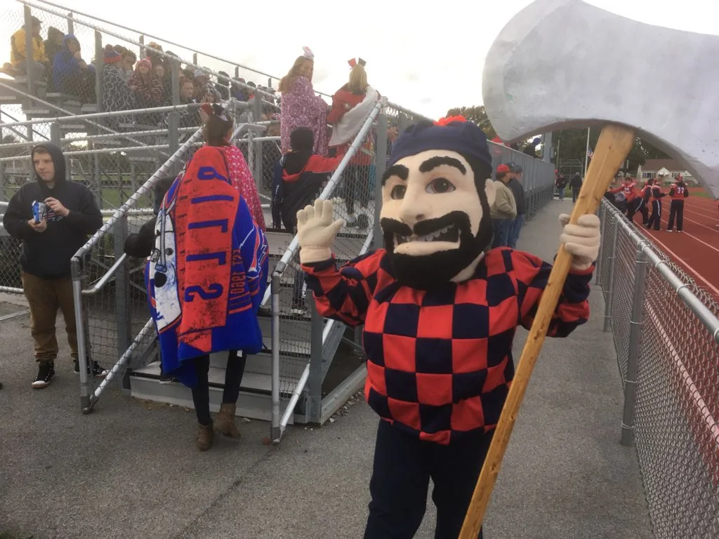 Lumberjacks Win ‘T-NT’ Football Game