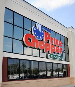 Exterior image of the new Price Chopper in Colonie, New York May 30, 2009.(Skip Dickstein / Times Union)