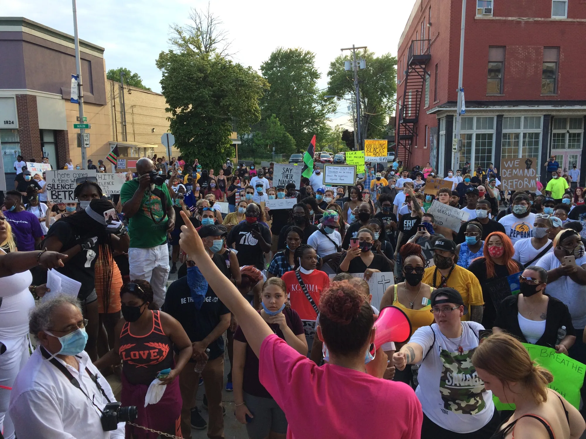 PHOTO GALLERY: Peaceful Demonstration to Protest Police Brutality in Niagara Falls on Friday, June 5th