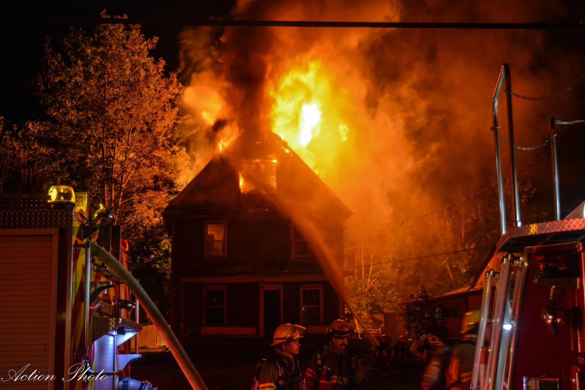THE ACTION PHOTOS: Blazing Fire Engulfs Home on Cudaback Drive